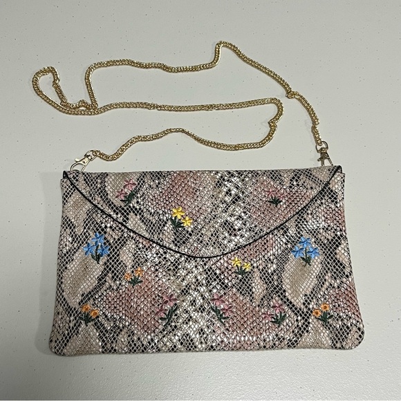 By ANTHROPOLOGIE Leather Snakeskin Floral Embroidered Envelope Bag - Picture 2 of 14